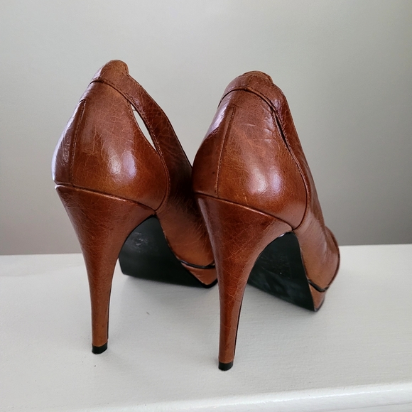 Wild Pair| Heels - Picture 8 of 12